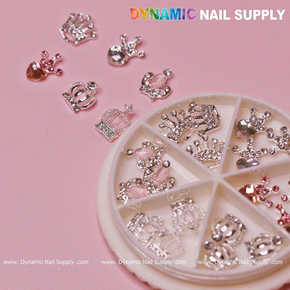 3D rhinestone crown nail charms set - 2