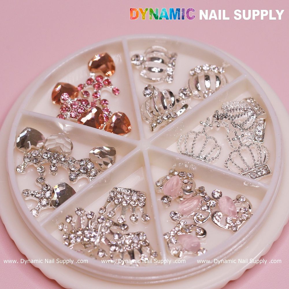 3D rhinestone crown nail charms set - 4