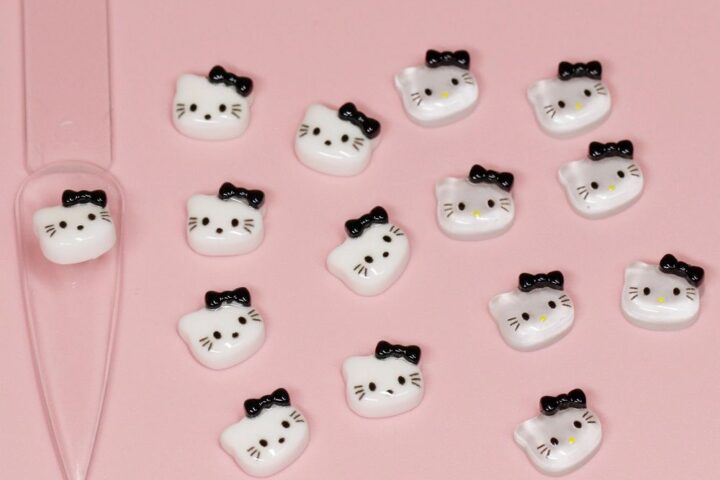 Seasonal Nail Trends: Hello Kitty Nail Charms Looks
